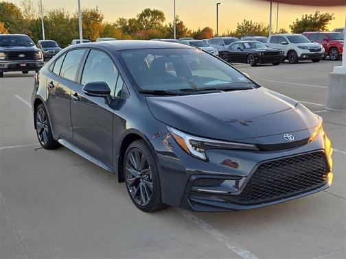 2025 Toyota Corolla SE