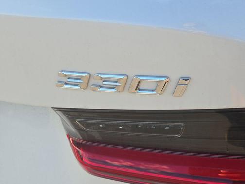 White Metallic 2020 BMW 330 330i