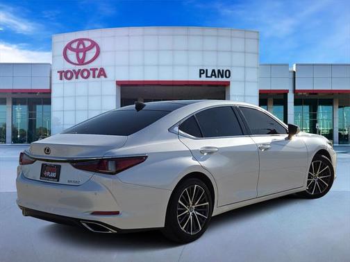 2024 Lexus ES 350 Base