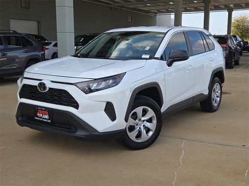 2022 Toyota RAV4 LE