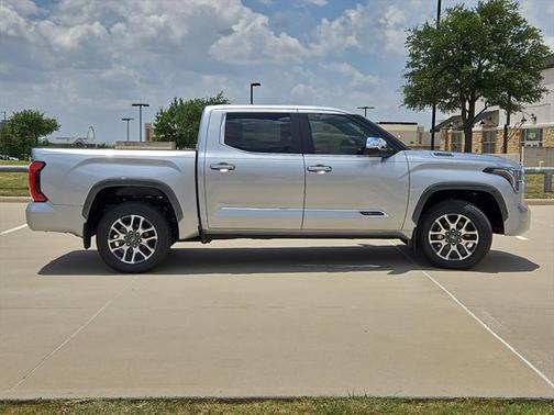 2025 Toyota Tundra Hybrid 1794 Edition