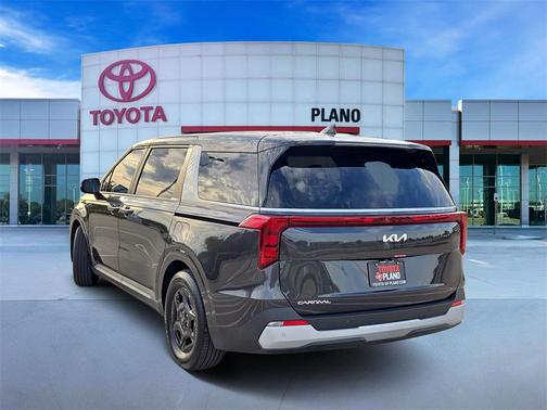 2025 Kia Carnival LXS