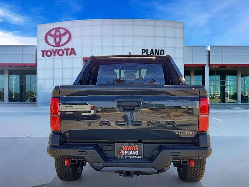 2025 Toyota Tacoma Hybrid Trailhunter