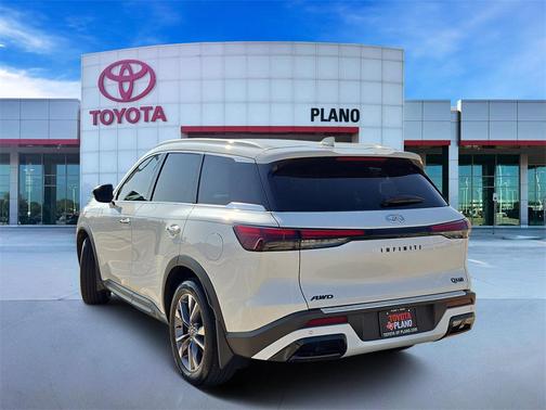 2024 INFINITI QX60 Luxe
