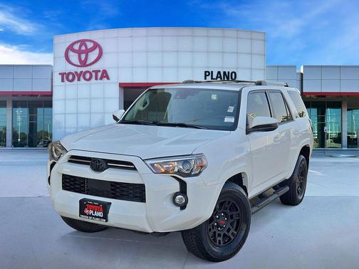 Ice 2024 Toyota 4Runner SR5