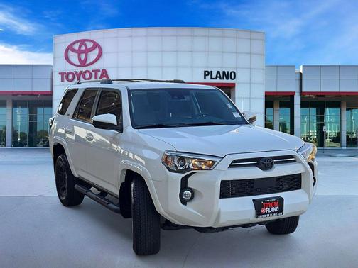 Ice 2024 Toyota 4Runner SR5