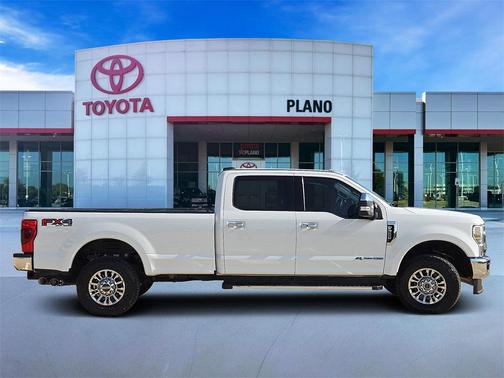 2022 Ford F-350 Lariat