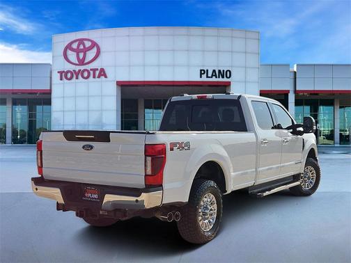 2022 Ford F-350 Lariat