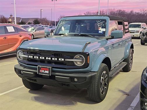 2022 Ford Bronco Outer Banks