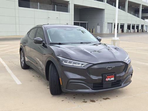 Dark Matter Gray Metallic 2022 Ford Mustang Mach-E Select