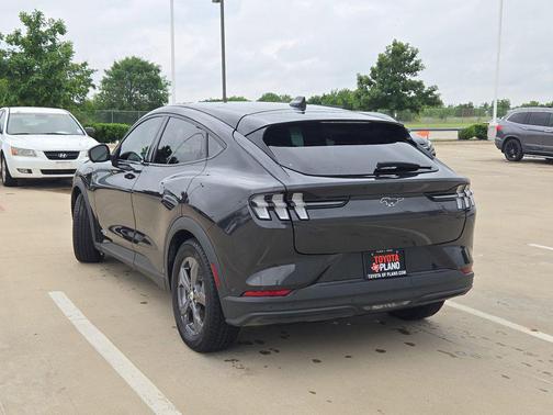 Dark Matter Gray Metallic 2022 Ford Mustang Mach-E Select