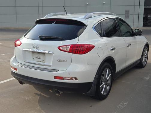 2015 INFINITI QX50 Journey