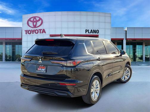 2025 Mitsubishi Outlander ES 2.5 2WD