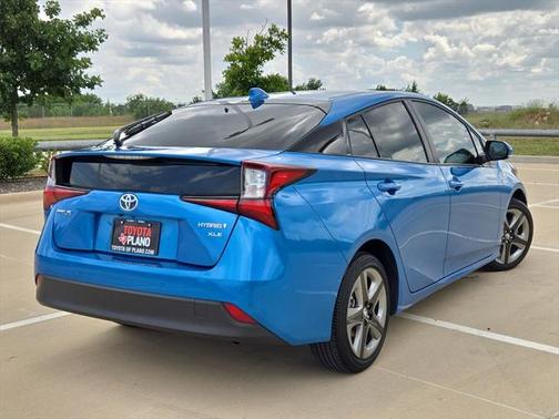 2021 Toyota Prius L