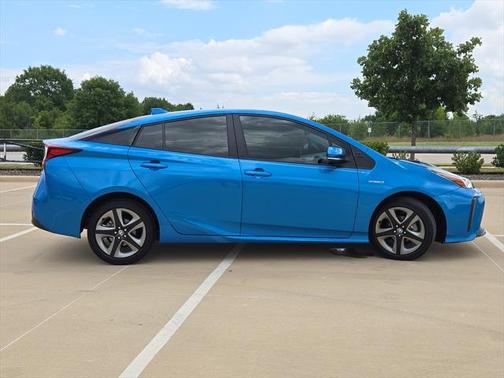 2021 Toyota Prius L