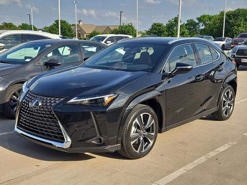 2025 Lexus UX 300h Premium