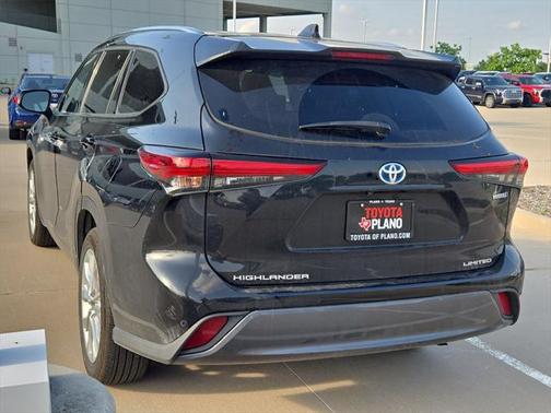 2021 Toyota Highlander Hybrid Limited