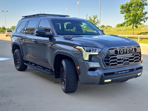 2025 Toyota Sequoia Base