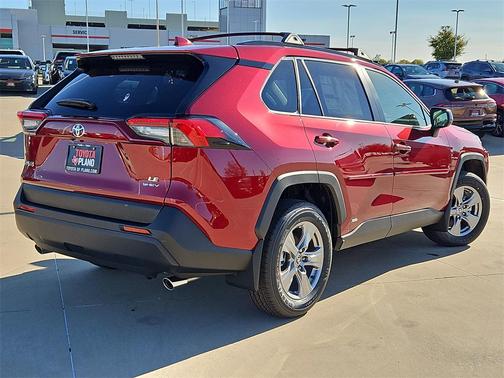 2025 Toyota RAV4 Hybrid LE