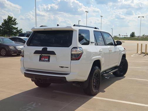 Ice Cap 2023 Toyota 4Runner TRD Pro