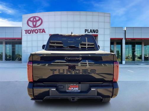 2022 Toyota Tundra Platinum