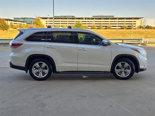 2015 Toyota Highlander Limited Platinum