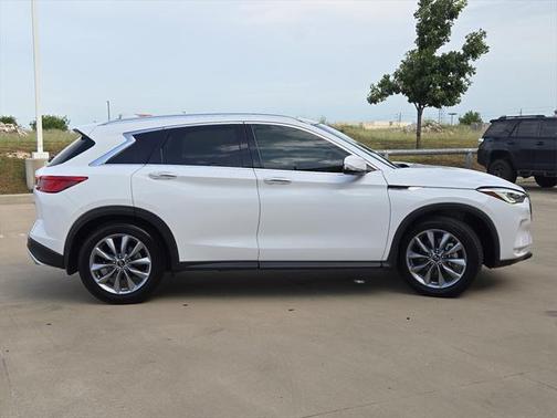 2021 INFINITI QX50 ESSENTIAL