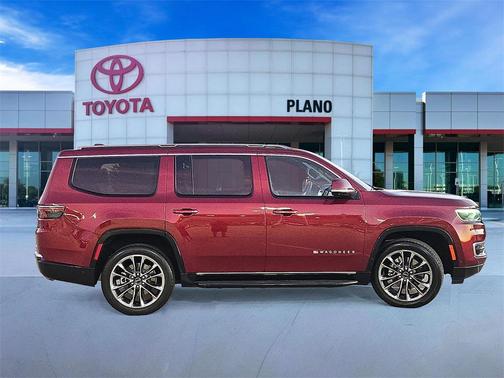 2022 Jeep Wagoneer Series II 4x2