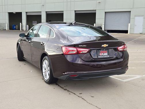2021 Chevrolet Malibu FWD LT