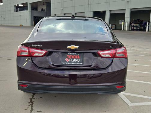 2021 Chevrolet Malibu FWD LT