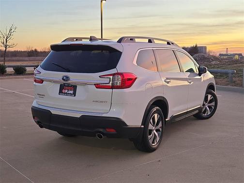 2024 Subaru Ascent Premium 8-Passenger