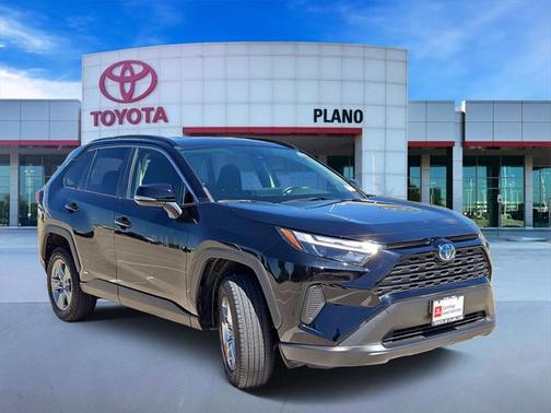 2023 Toyota RAV4 Hybrid LE