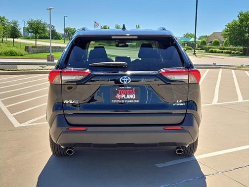 2023 Toyota RAV4 Hybrid LE