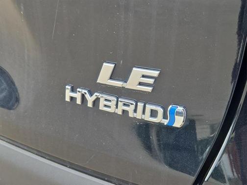 2023 Toyota RAV4 Hybrid LE