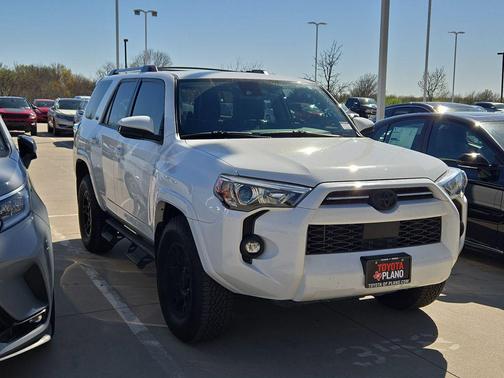 2023 Toyota 4Runner SR5