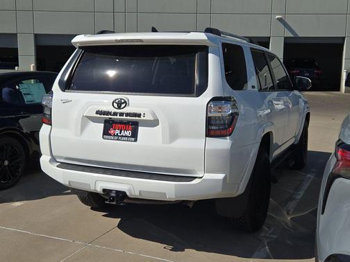 2023 Toyota 4Runner SR5
