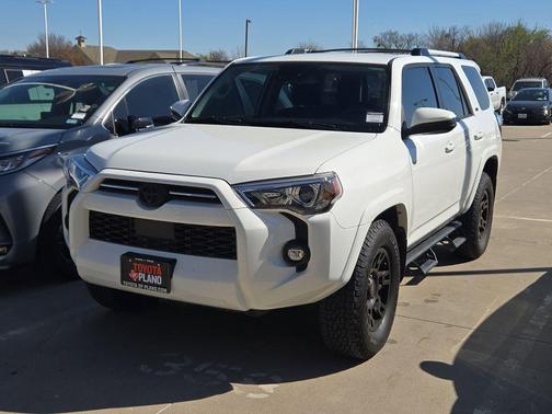 2023 Toyota 4Runner SR5