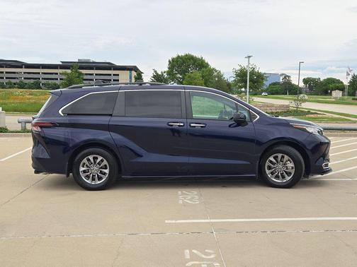 Blueprint 2023 Toyota Sienna XLE
