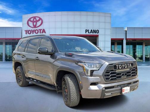 2024 Toyota Sequoia Base