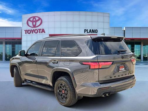 2024 Toyota Sequoia Base