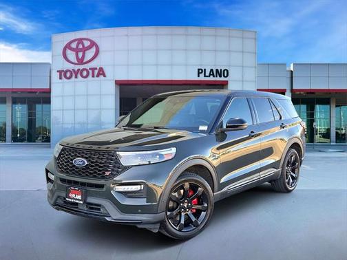 2022 Ford Explorer ST