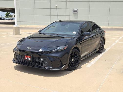 Midnight Black Metallic 2025 Toyota Camry SE