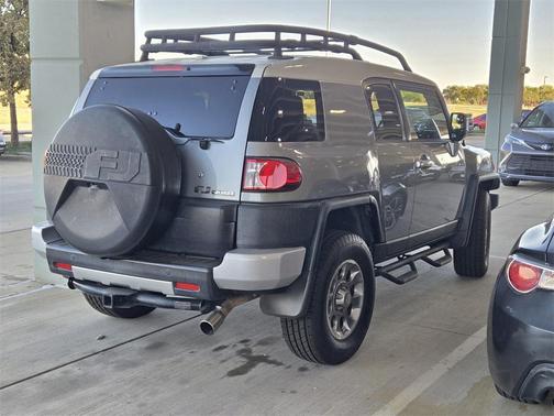 2011 Toyota FJ Cruiser Base