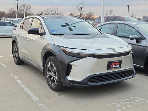 2024 Toyota bZ4X XLE