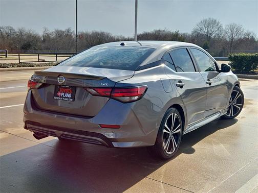 2020 Nissan Sentra SR