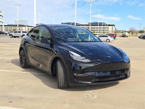 2022 Tesla Model Y Long Range Dual Motor All-Wheel Drive