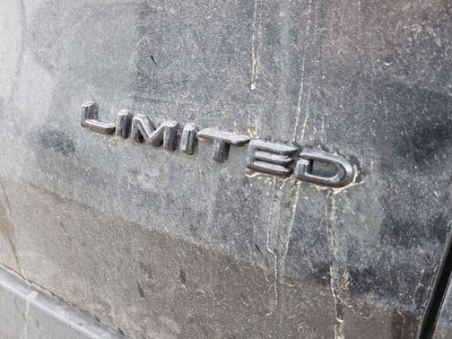 Midnight Black Metallic 2025 Toyota Grand Highlander Limited