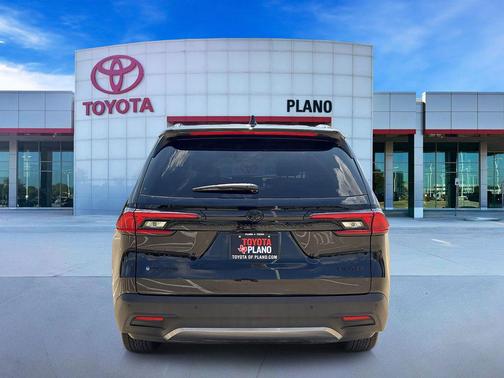 Midnight Black Metallic 2025 Toyota Grand Highlander Limited