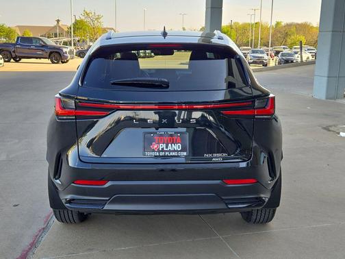 2024 Lexus NX 350h AWD