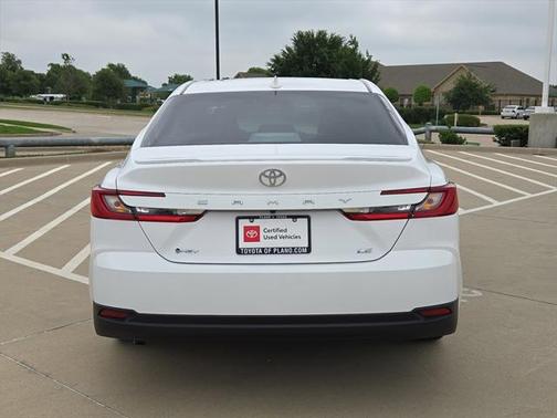 2025 Toyota Camry LE